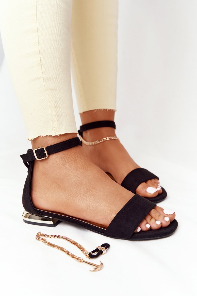Sandals On Golden Heel Vinceza 21-17119 Black